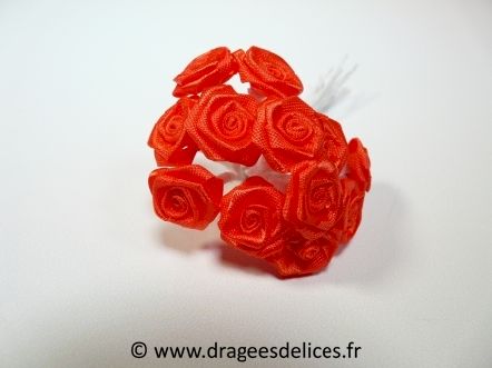 Fleur mini rosette ourlée pour décorations de tulles et boites de dragées : Fleur mini rosette ourlée orange pour décorations de tulles et boites de dragées