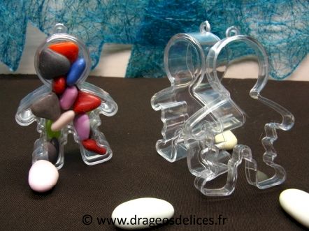 Boite dragées garçon en plexiglass : Boite transparente pour dragées garçon en plexiglass