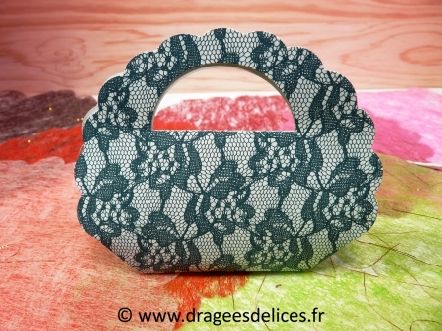 Panier pour dragées vintage avec son imprimé dentelle