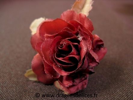 Pivoine ouverte pour décoration de tulles et boites de dragées : Pivoine bordeaux pour décoration de tulles et boites dragées, loisirs créatifs