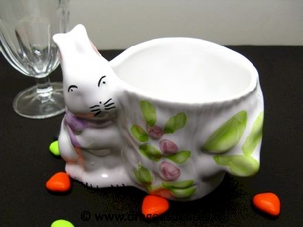 Contenant lapin pour dragées ou chocolats de table