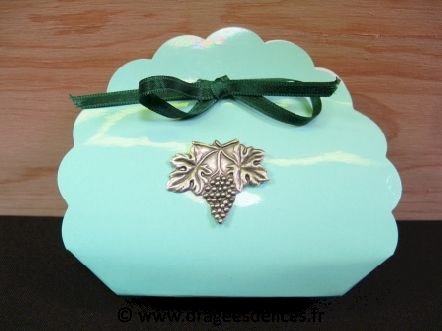 Ecusson grappe de raisin