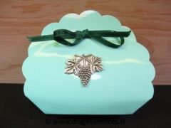 Ecusson grappe de raisin 