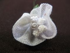 Lot de 17 fleurs Coralie pour décoration de tulle et boite Blanc