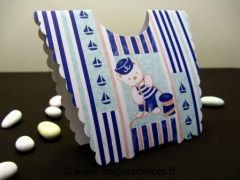 Boite bavoir pour baptême nounours marin 