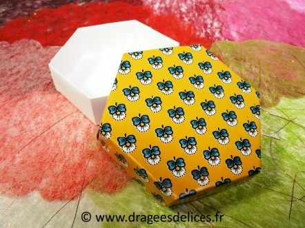 Boite héxagonale à garnir de dragées collection provençale : Boite héxagonale à garnir de dragées chic et pas cher