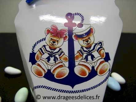 Ballotin pour baptême oursons garçon et fille ancre de marine : Très beaux oursons assis sur une ancre de marine