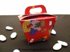 Panier baptême garçon ou fille collection les jeux de petit ours Rouge