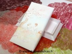 Boite rectangulaire pour mariage couple sous un pommier 