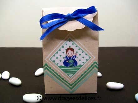 Valisette en carton pour baptême collection bébé ballon : Valisette baptême collection bébé ballon garçon