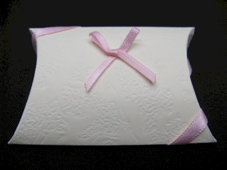 Lot de 29 boites coussin pour mariage baptême et communion