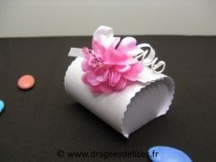 Boite pour dragées en forme de bonbon collection Jade Blanc