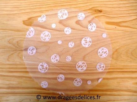 Rond de tulle à dragées floqué manille : Tulle flocké manille pas cher blanc