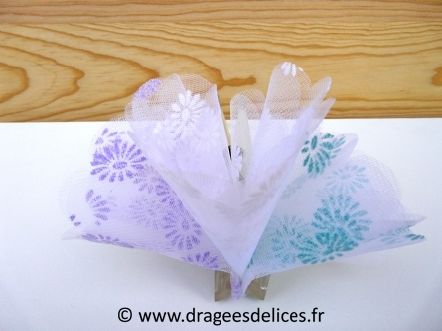 Tulle floqué fleurs pour mariage baptême et communion