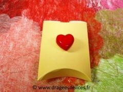 Boite en forme de coussin pour mariage baptême et communion Jaune