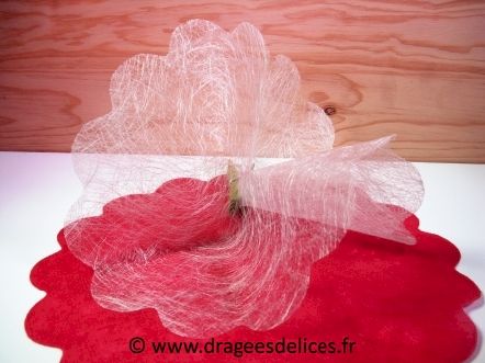 Tulle toile d′araignée à garnir de dragées