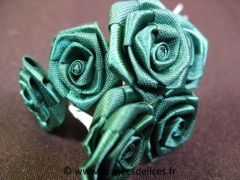 Grosse rosette ourlée pour mariage, baptême et communion Vert sapin