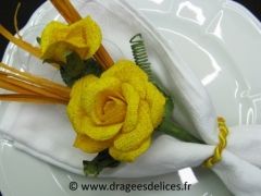 Bouquet de roses avec raquettes Jaune