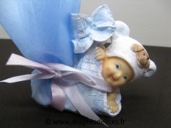Résine bébé dans son drap pour baptême garçon ou fille Garçon