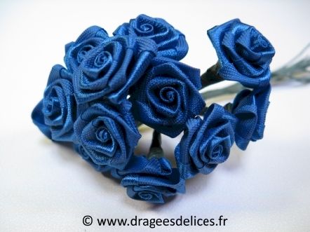Fleur mini rosette ourlée pour décorations de tulles et boites de dragées : Fleur mini rosette ourlée bleu royal pour décorations de tulles et boites de dragées