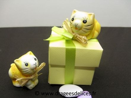 Petit chat en terre cuite pour décoration de boites et contenants