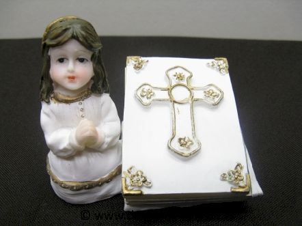 Sujet communiant ou communiante original avec bible : Sujet communiante fille avec bible, cadeaux parrain marraine