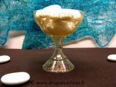 Calice pailleté en plexi pour communion garçon ou fille  Or
