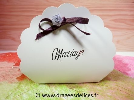 Eventail pour dragées de mariage collection carton glacé