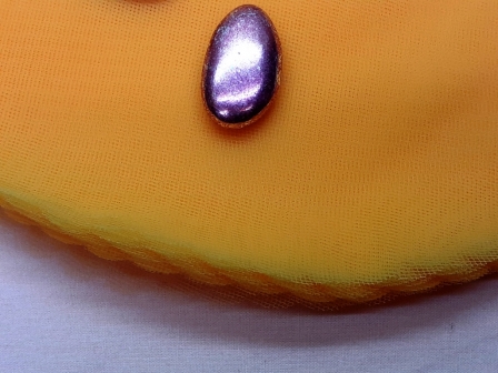 Tulle rond quadrillé pour dragées pas cher : Tulle rond quadrillé jaune mimosa pour dragées pas cher