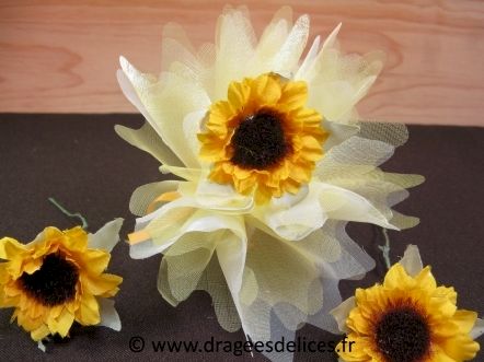Fleur de tournesol pour décoration de rond de tulle dragées