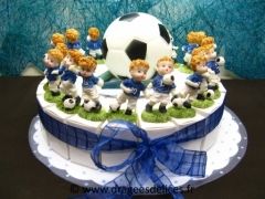 Dragees Delices Gateaux Bapteme Et Anniversaire A Garnir De Dragees Ou De Bonbons Page 1