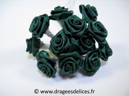 Fleur mini rosette ourlée pour décorations de tulles et boites de dragées : Fleur mini rosette ourlée vert foncé pour décorations de tulles et boites de dragées