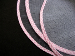 Tulle avec bordure en coton vichy pour dragées Rose
