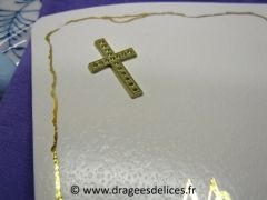Menu communion avec croix or 