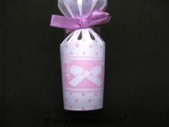 Cornet rond en carton pour baptême fille  Rose