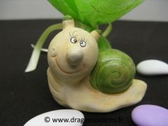 Escargot en terre cuite pour décoration de tulles et boites de dragées 