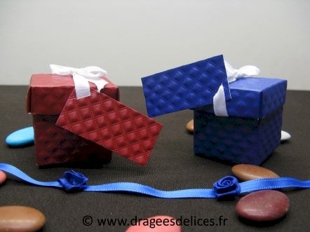 Boite à dragées mini cube en promotion