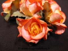 Fleur en papier et mousse avec feuilles pour décoration de fête Jaune