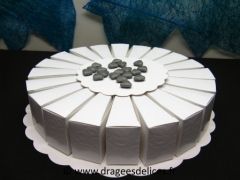 Kit gâteau à garnir de dragées pour mariage, baptême ou communion 