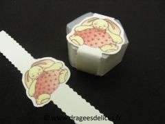 Boite héxagonale transparente petit lapin pour baptême 