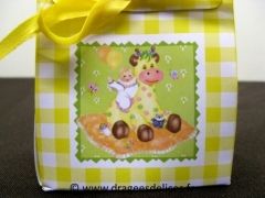 Valisette pour dragées baptême garçon ou fille collection iris 