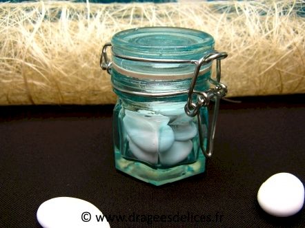 Bocal en verre teinté avec fermeture métallique : Pot en verre pour dragées coloris turquoise