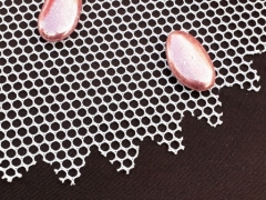 Tulle à dragées nid d´abeille en coton bords en pointe Blanc