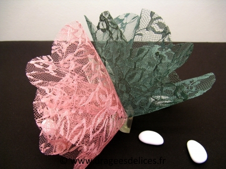 Tulle en dentelle pas cher pour dragées
