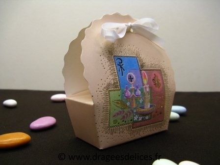 Ballotin communion garçon ou fille avec bougie et épis de blé : Ballotin pour dragées de communion bougie et épis de blé