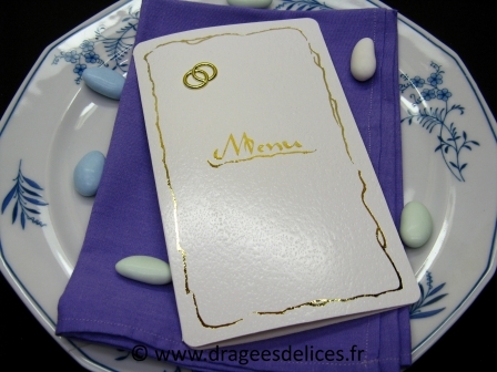 Menu mariage avec alliances or