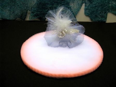 Tulle à dragées bord teinté pour mariage baptême et communion : Tulle à dragées bord teinté saumon pour mariage baptême et communion