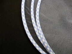 Tulle avec bordure en coton vichy pour dragées Bleu ciel