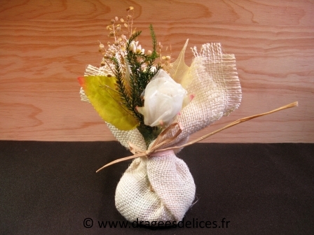 Bouquet sur tige pour décoration avec feuille et brins naturels