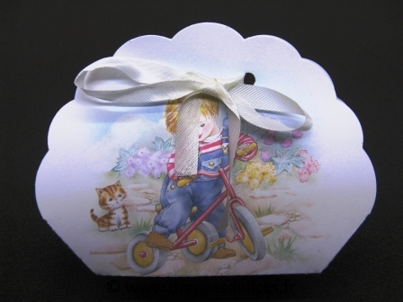 Boite éventail bébé tricycle garçon pour baptême : Boite éventail bébé tricycle garçon pour baptême